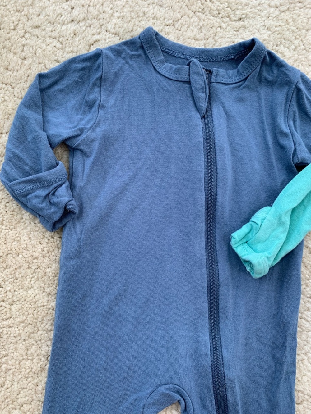 Kyte Baby Size 0-3 and 3-6 Months Blue Grey Teal Bamboo Sleeper Pajamas Bundle - Picture 4 of 11